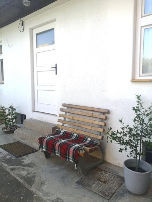 Casa Linum. U Centra Zlina S Atmosferou Venkova. Apartamento Exterior foto